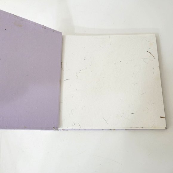 Lavender Scrapbooks Two Scrapbooks New - Picture 4 of 7